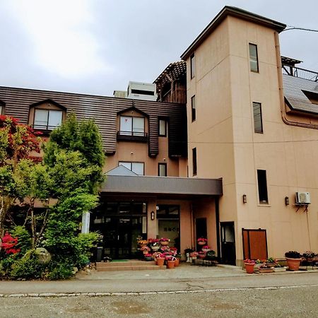 Hakuba Hotel Hana-No-Sato Esterno foto